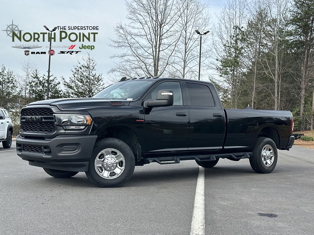 2024 RAM 3500 Tradesman Crew Cab LB 4WD