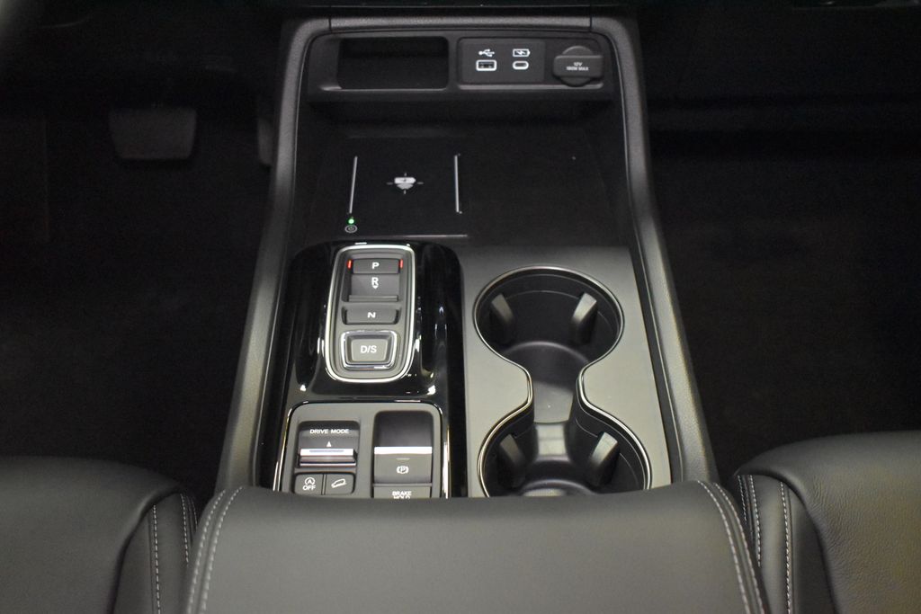 Thumbnail: 2025 Honda Pilot - 13