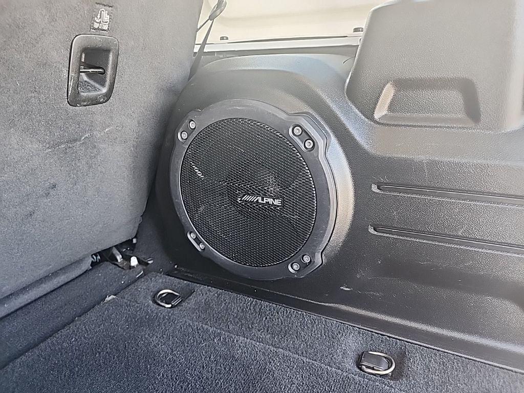 2023 White Jeep Wrangler Sahara 4X4 SUV