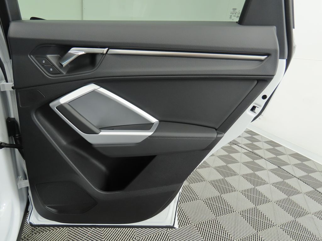 2025 Audi Q3 Premium 28