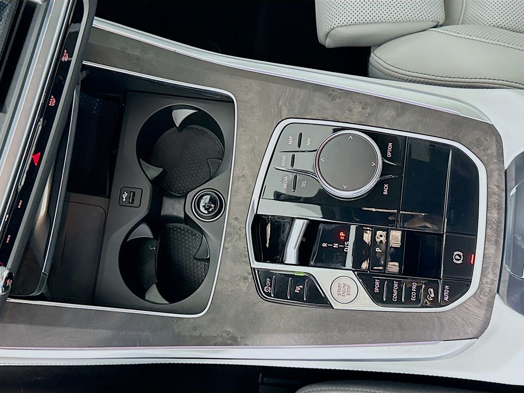 Thumbnail: 2024 BMW X5 - 17