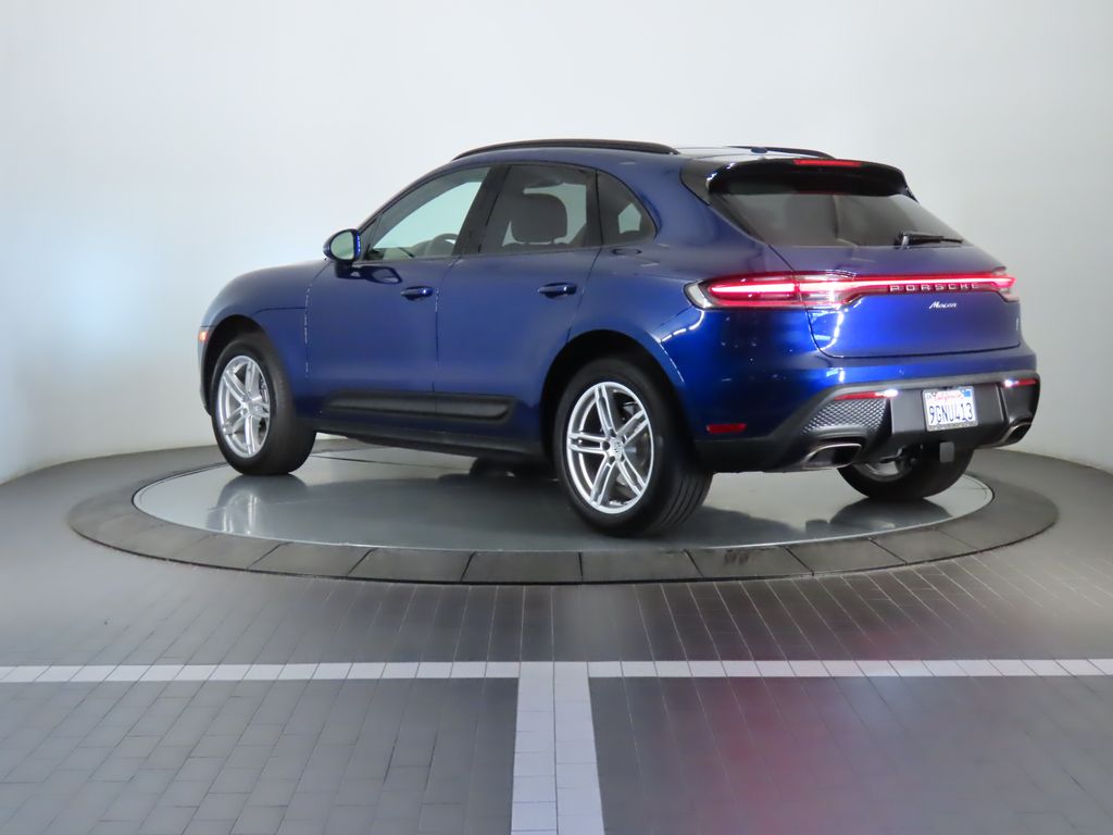 2023 Porsche Macan  3