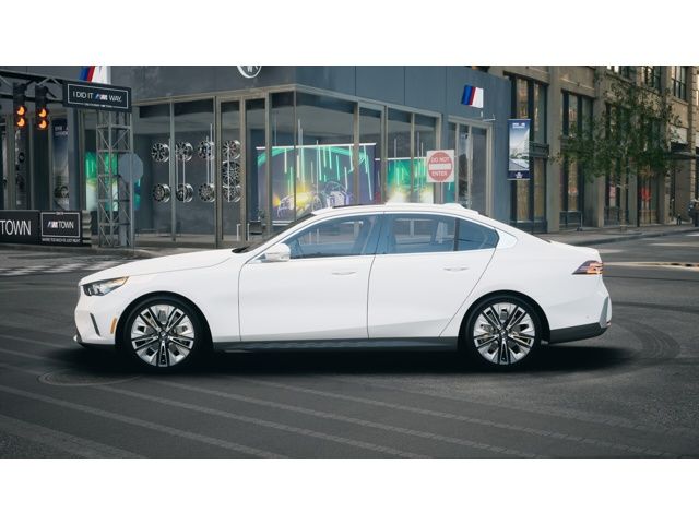 Thumbnail: 2026 BMW 5 Series - 4