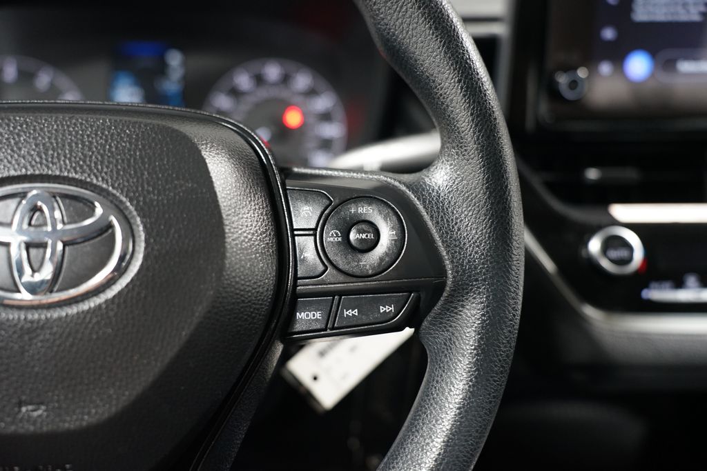 2024 Toyota Corolla LE 13