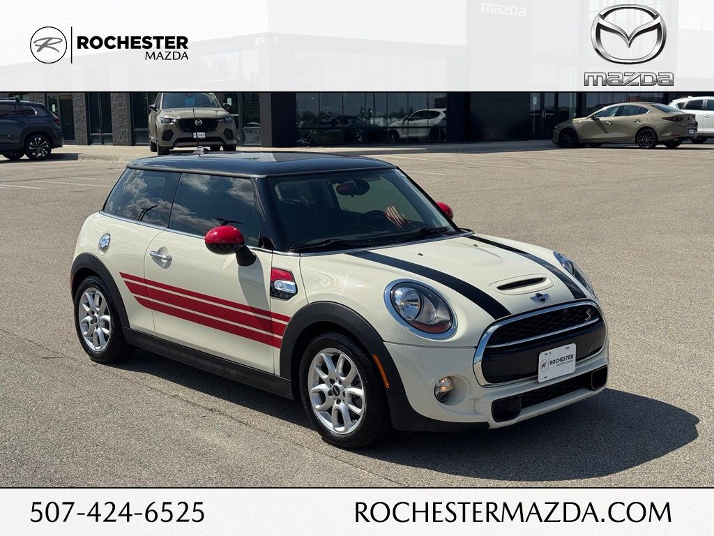2015 MINI Cooper S 2-Door Hatchback FWD
