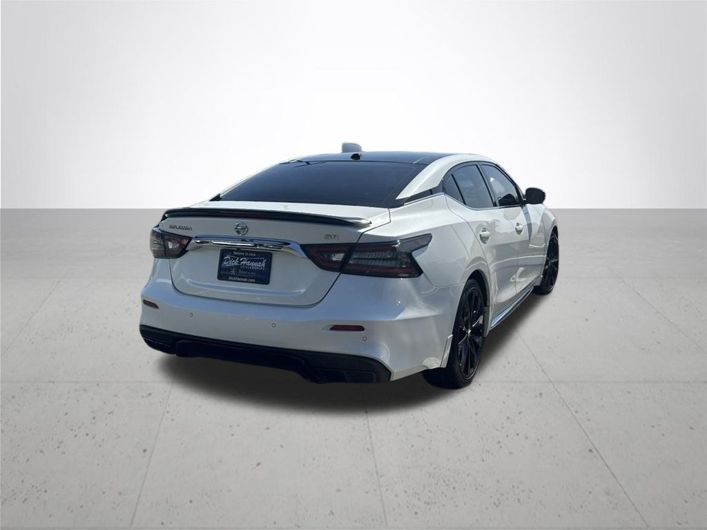 2020 Nissan Maxima SR