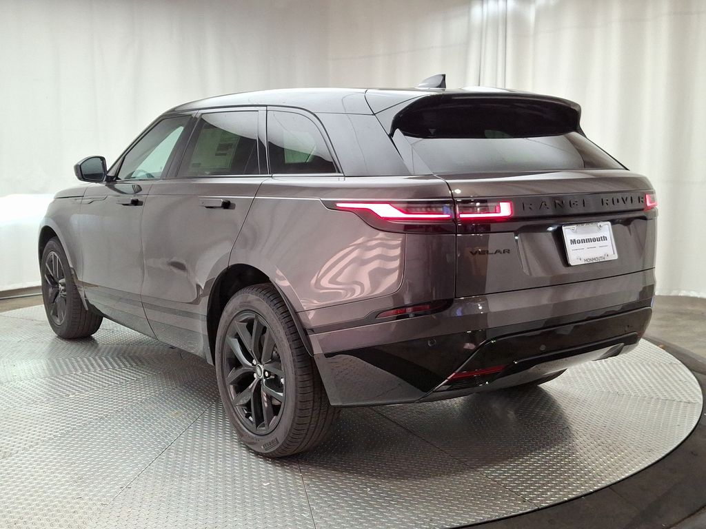 2025 Land Rover Range Rover Velar Dynamic SE 4