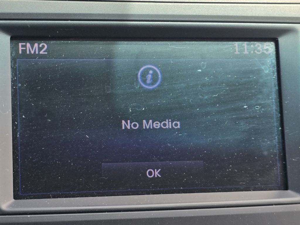 Used 2018 Gray Hyundai  image 4
