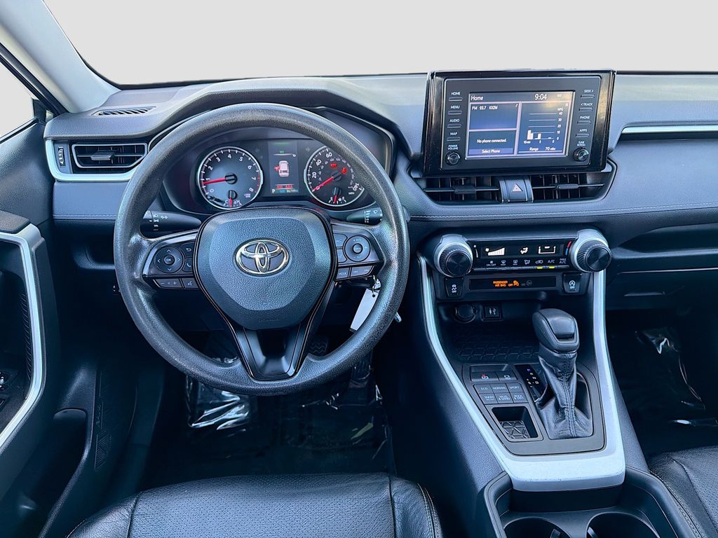 Thumbnail: 2019 Toyota RAV4 - 20