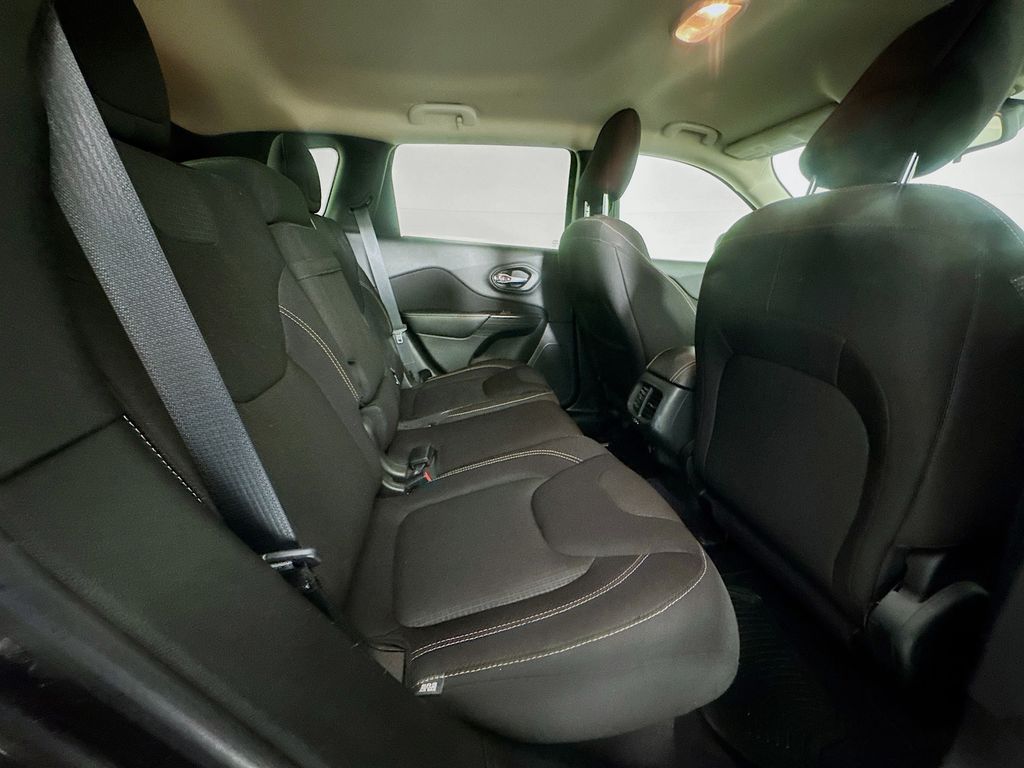 Used Car 2016 Jeep Cherokee  Latitude For Sale Under $12,000 In Austin, Texas