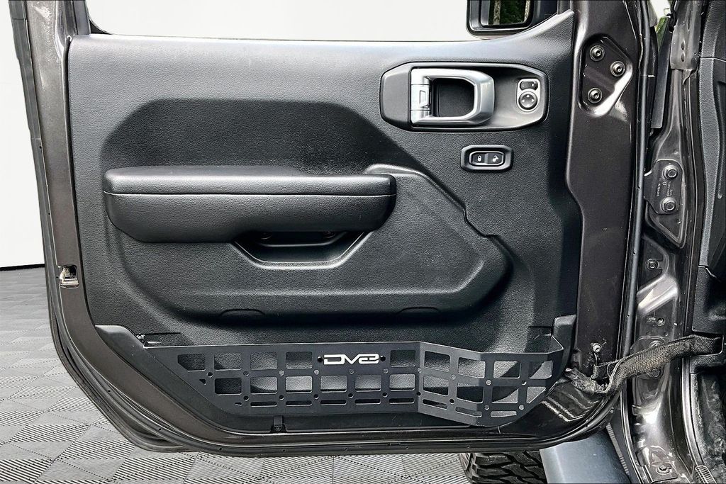 Used 2018 Jeep Wrangler SUV