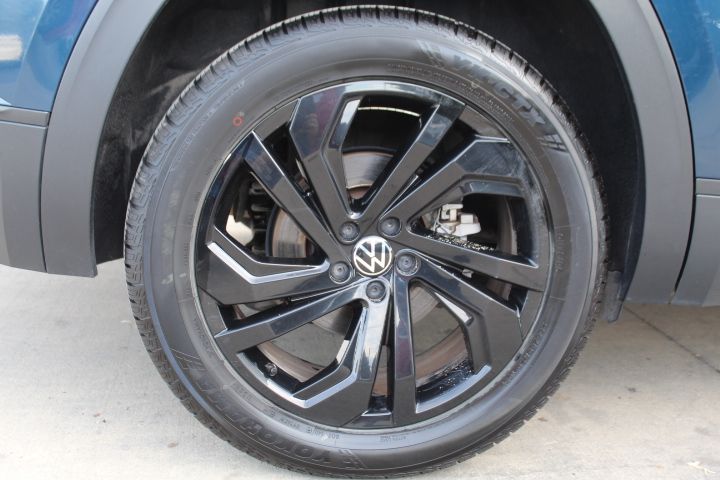 Used Car 2022 Volkswagen Atlas  2.0t Se W/technology For Sale Under $25,000 In Georgetown, Texas