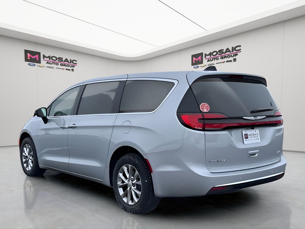 2026 Chrysler Pacifica