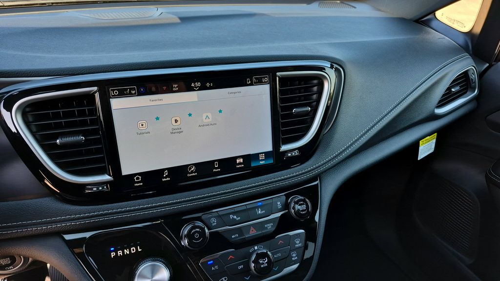 2026 Chrysler Pacifica