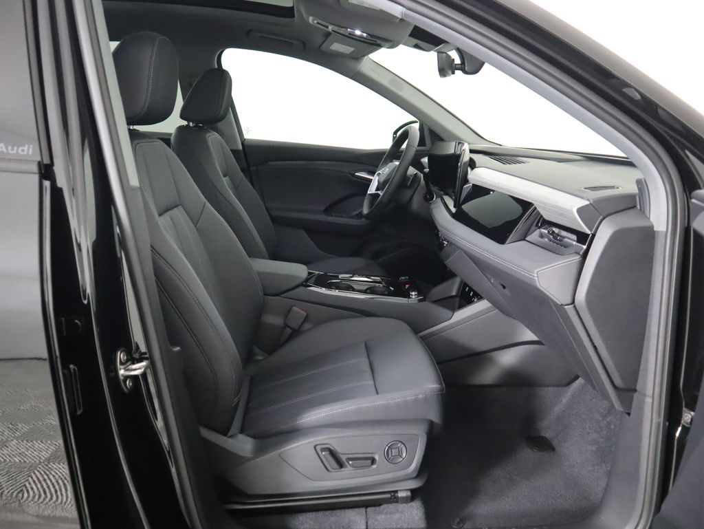 2025 Audi Q6 e-tron Premium 22