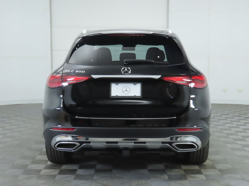 Thumbnail: 2026 Mercedes-Benz GLC - 6