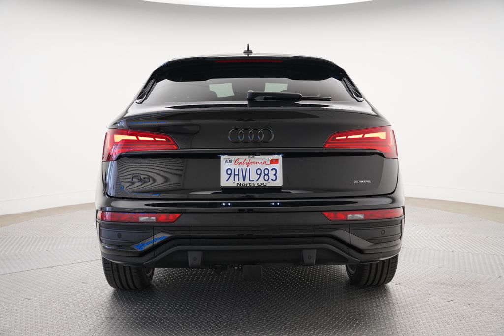 Thumbnail: 2023 Audi Q5 - 4