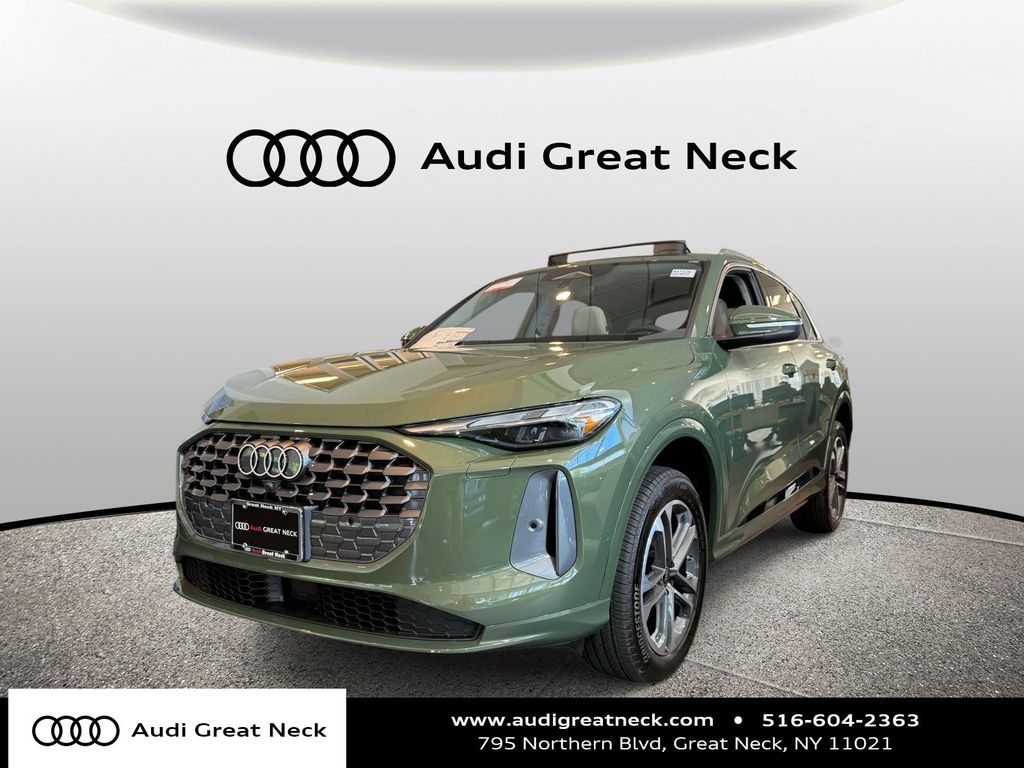 Green Metallic 2026 Audi Q5 quattro Premium TFSI SUV / Crossover All-Wheel Drive 7-Speed Automatic