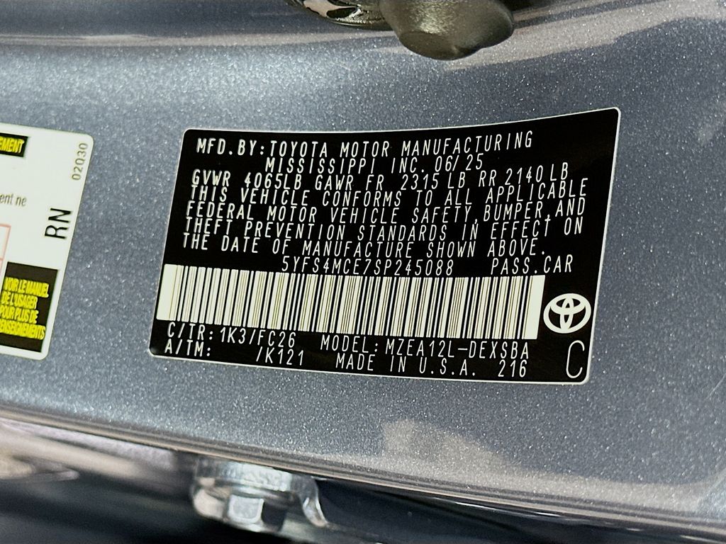 Thumbnail: 2025 Toyota Corolla - 31