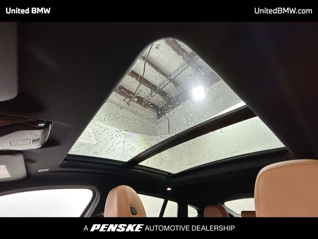 Thumbnail: 2024 BMW X4 - 20