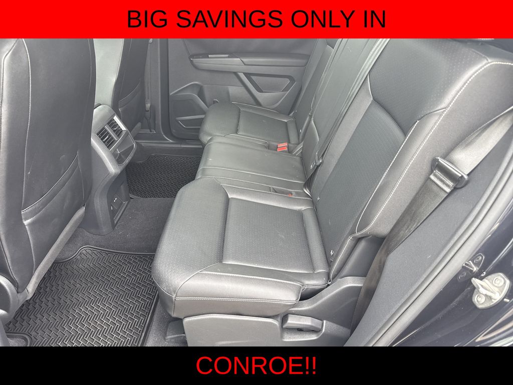 2020 Volkswagen Atlas Cross Sport 3.6L V6 SE w/Technology R-Line Black at AutoSavvy Houston Southwest