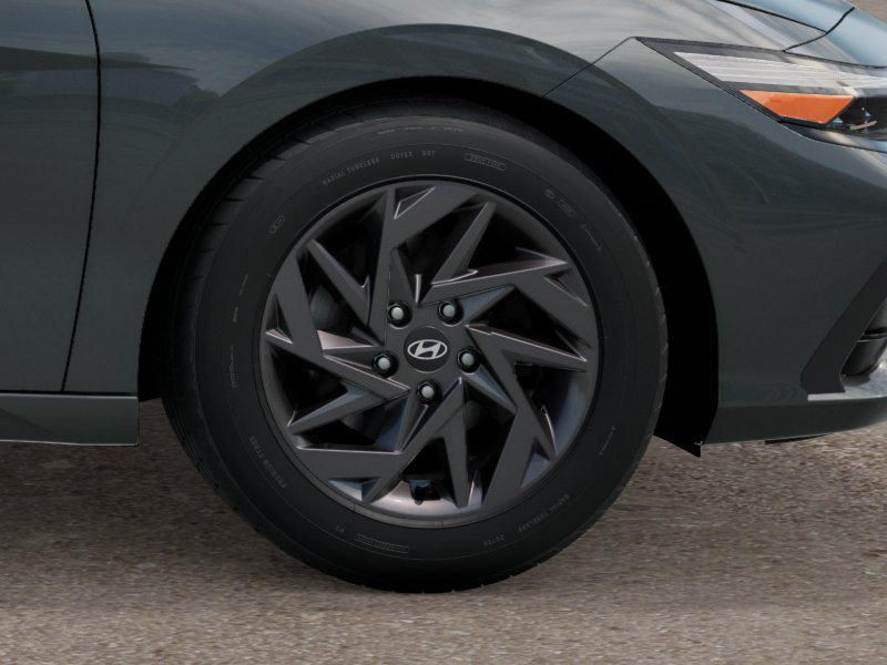 Thumbnail: 2025 Hyundai Elantra - 8