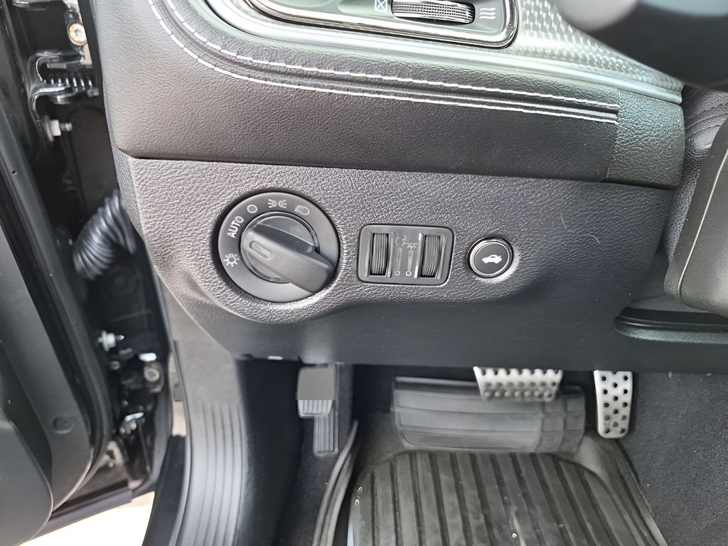 Used Car 2022 Dodge Challenger  Srt Hellcat For Sale Under $70,000 In Austin, Texas