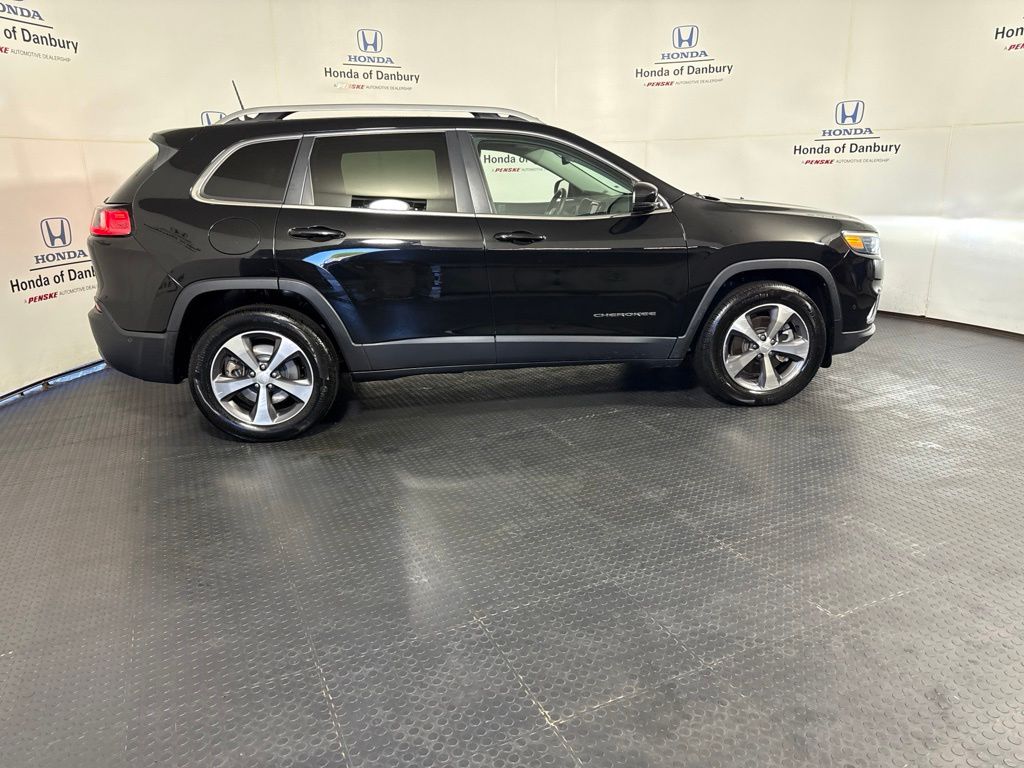 Thumbnail: 2021 Jeep Cherokee - 3