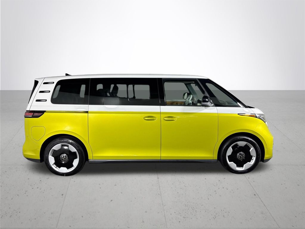 2025 Volkswagen ID. Buzz Pro S Plus