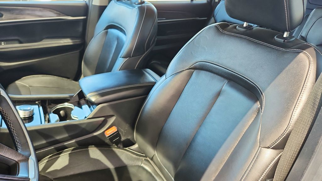 2023 Jeep Grand Cherokee L