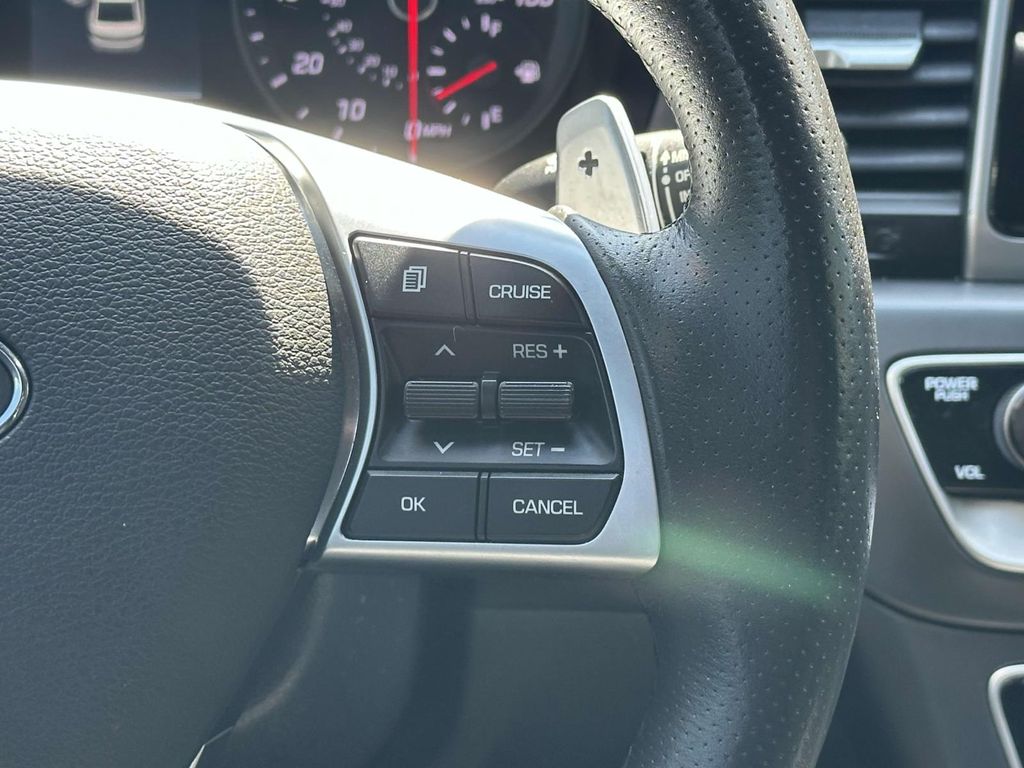 2019 Hyundai Sonata Sport 14