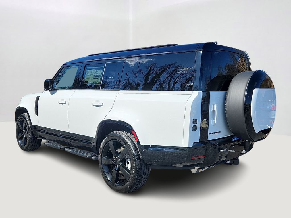 Thumbnail: 2026 Land Rover Defender - 4
