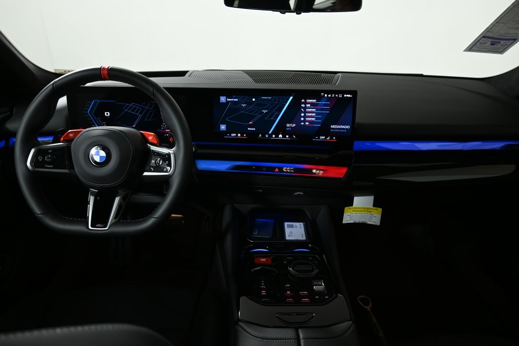 Thumbnail: 2026 BMW M5 - 18