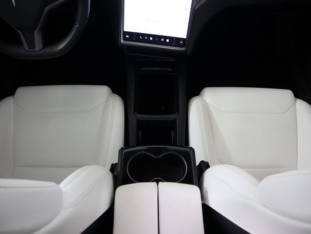 Thumbnail: 2018 Tesla Model S - 17