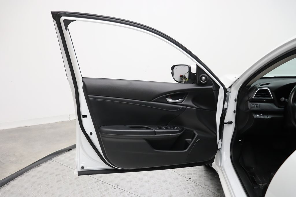 2022 Honda Insight Touring 16