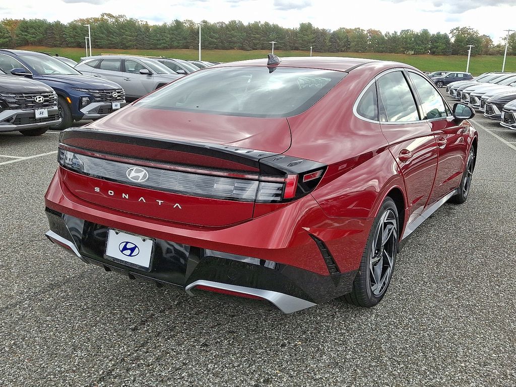Thumbnail: 2026 Hyundai Sonata - 4