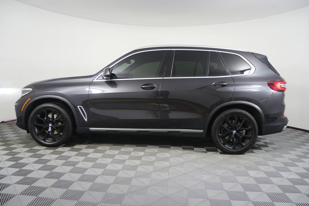 Thumbnail: 2021 BMW X5 - 6