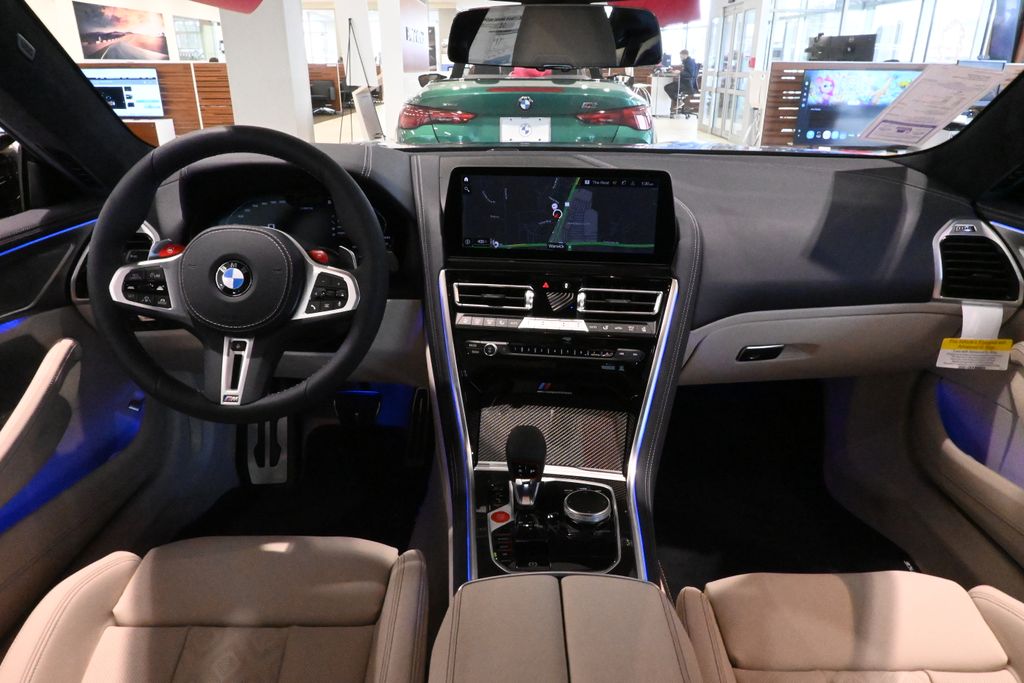 Thumbnail: 2025 BMW M8 - 12