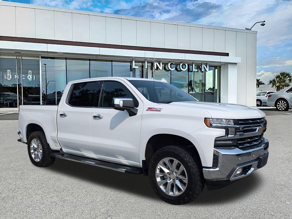 Summit White 2020 Chevrolet Silverado 1500 Pickup Truck Four-Wheel Drive Automatic