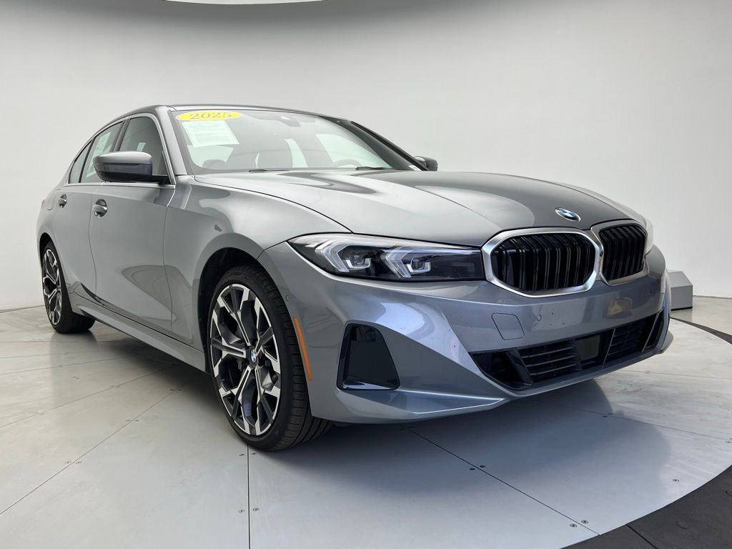 Thumbnail: 2025 BMW 3 Series - 2