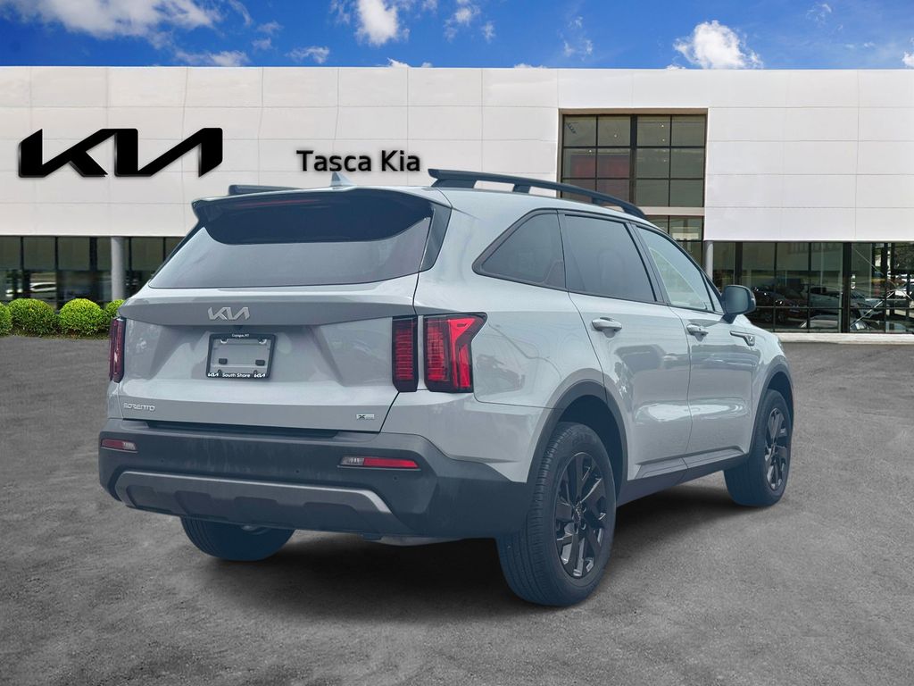 Used 2023 Gray Kia X-Line S image 4