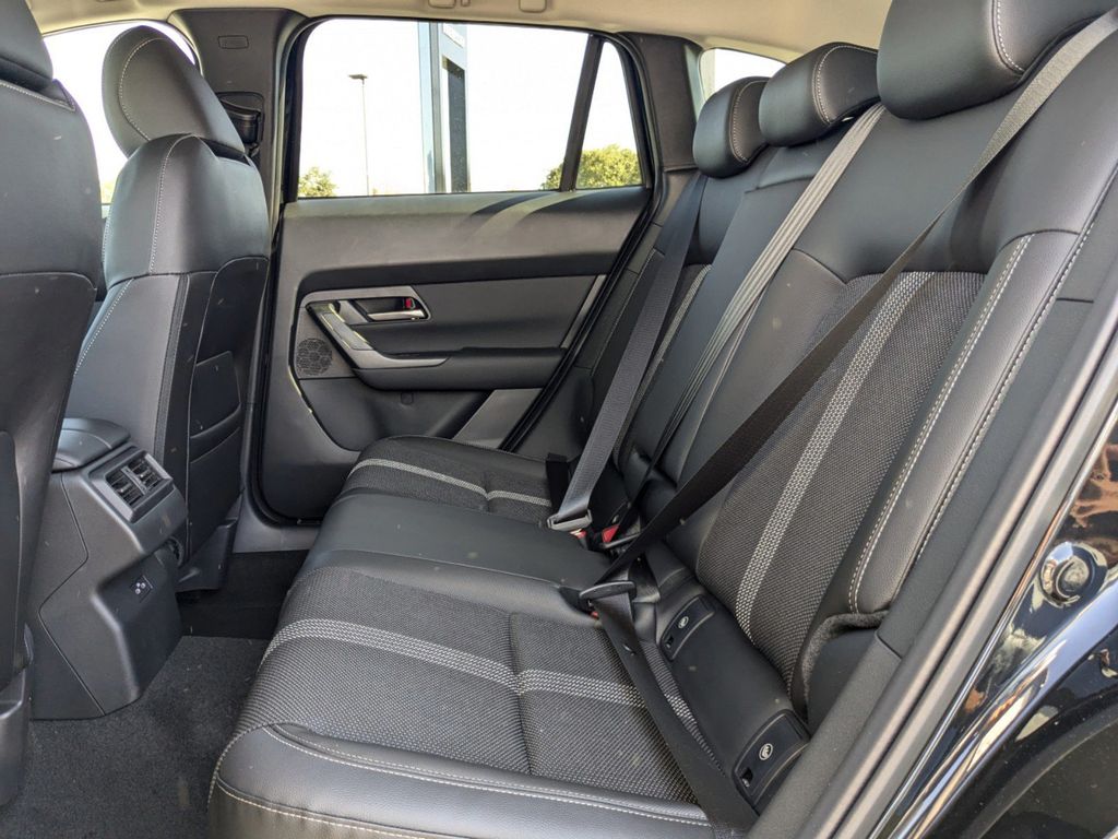 2025 Mazda CX-50 2.5 S Select Package