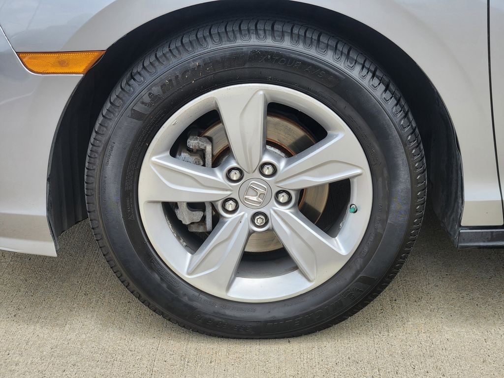 2019 Honda Odyssey EX Silver at AutoSavvy Houston Southwest