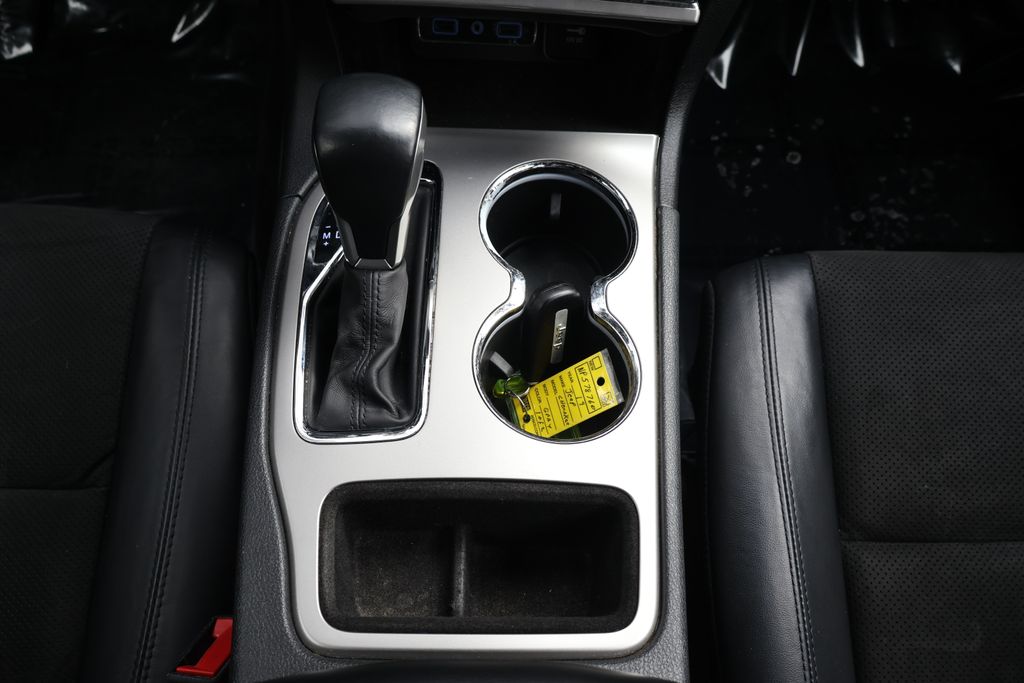 Thumbnail: 2019 Jeep Grand Cherokee - 20