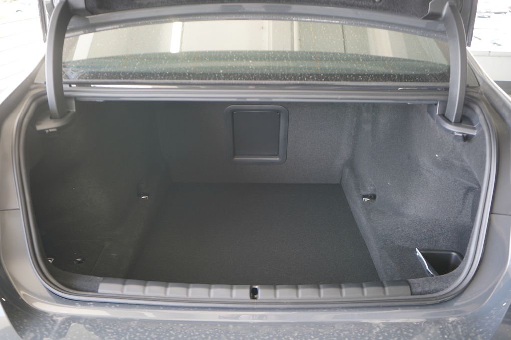 Thumbnail: 2025 BMW 7 Series - 22