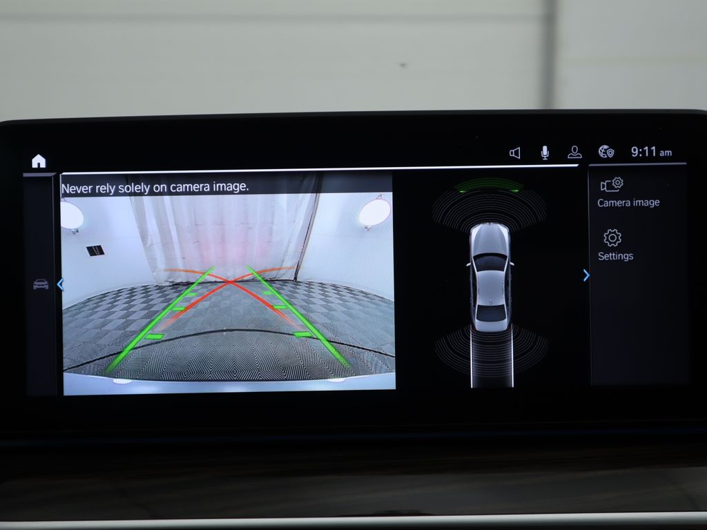 Thumbnail: 2021 BMW 5 Series - 16