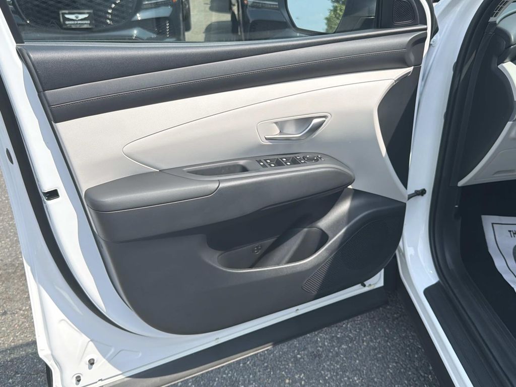New 2026 White Hyundai SEL image 14