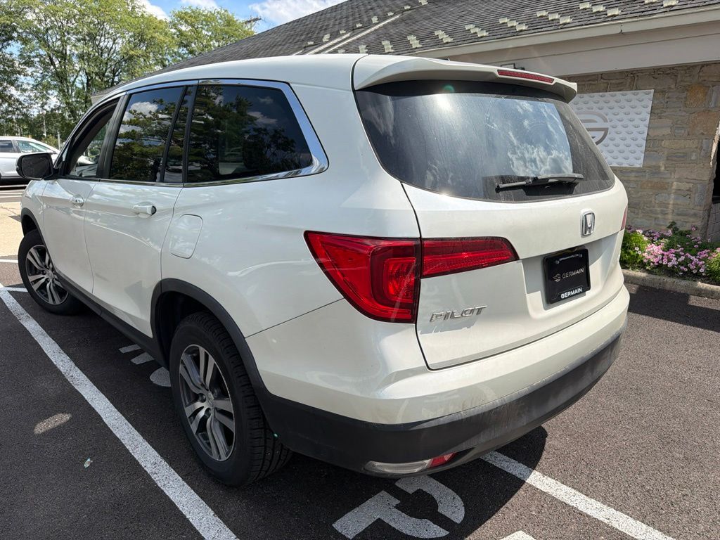 Certified Used 2017 White Honda EX-L image 9