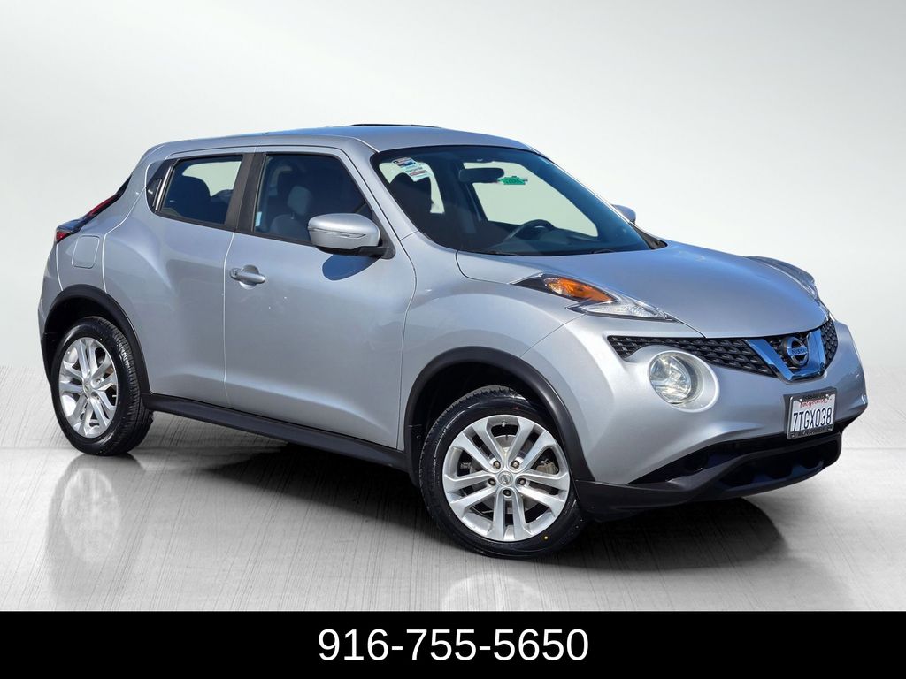  2016 Nissan Juke S   