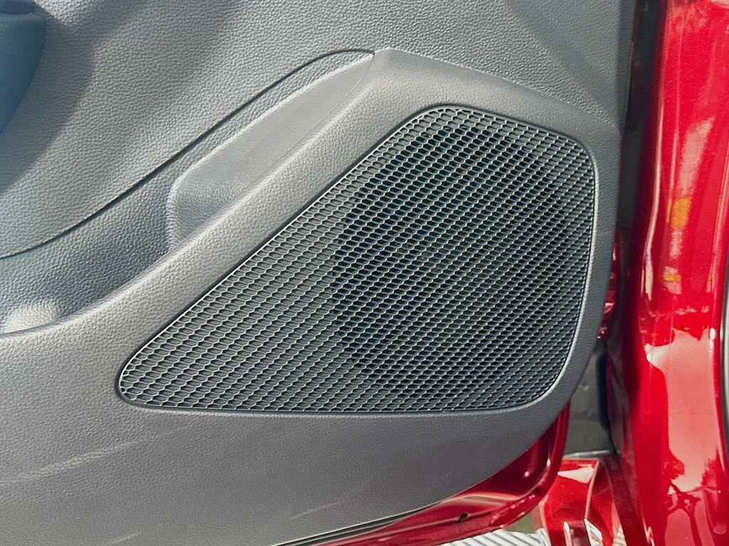 Thumbnail: 2025 Toyota Corolla - 18